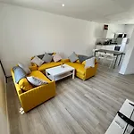 Spacieux T3 - 7 Personnes - Apartament Poitiers