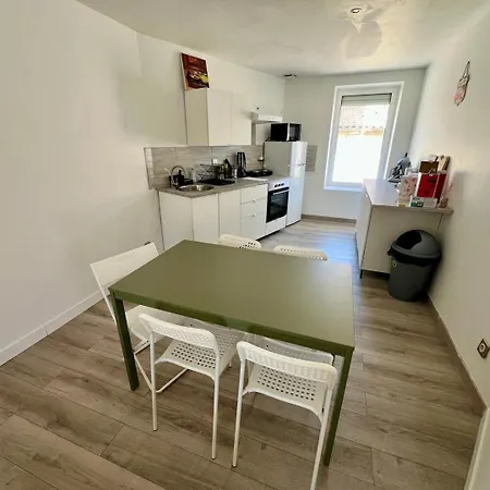Le Bel'air - T3 Pour 5 Personnes Puvatya